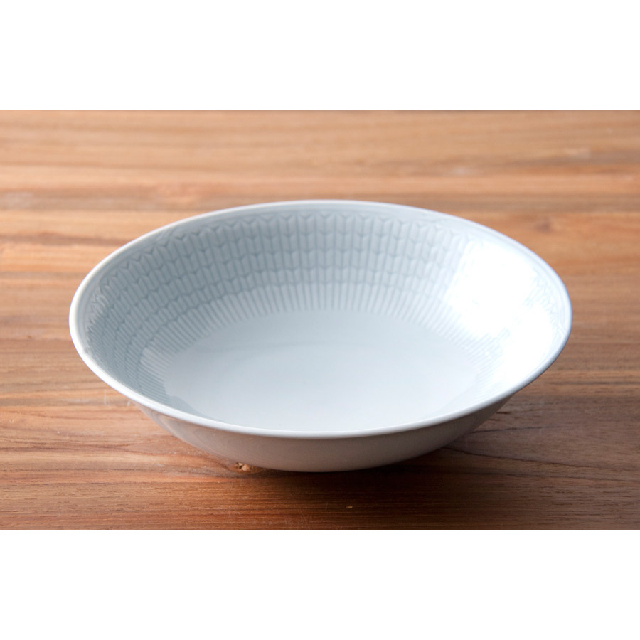 【取扱終了】ロールストランド　スウェディッシュグレース　ディーププレート　19cm　アイスブルー　/　Rorstrand　SwedishGrace