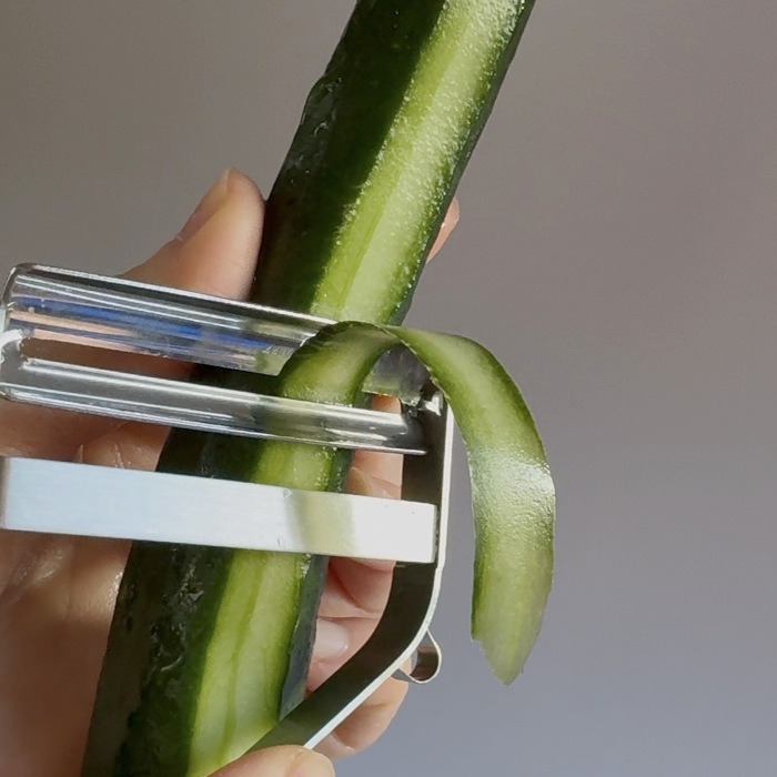 もう一周剥きたくなるピーラー