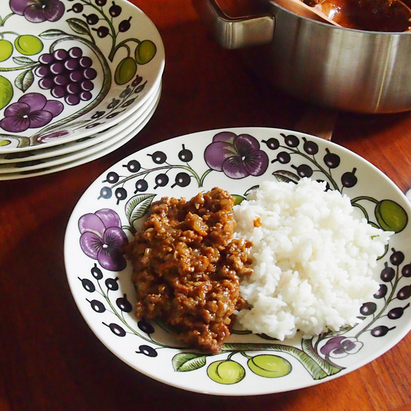 アラビア　パープル　パラティッシ　オーバルプレート　22×25cm　/　ARABIA　Paratiisi　