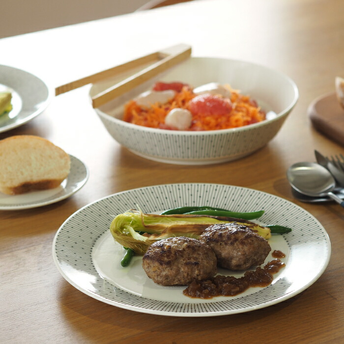 アラビア　マイニオ・サラストゥス　プレート　25cm　/　ARABIA　Mainio　Sarastus