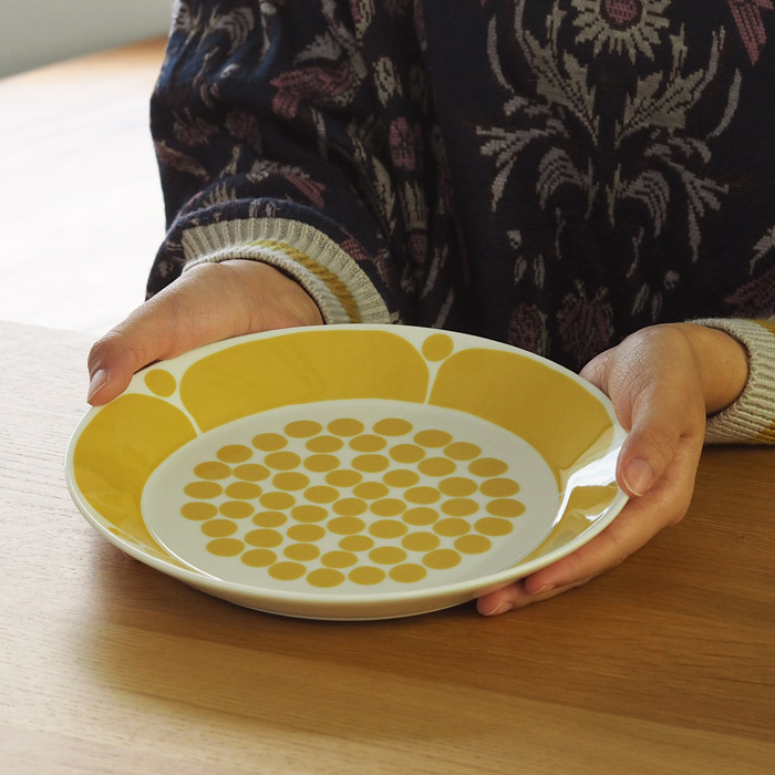 アラビア　スンヌンタイ　プレート　21cm　/　ARABIA　Sunnuntai