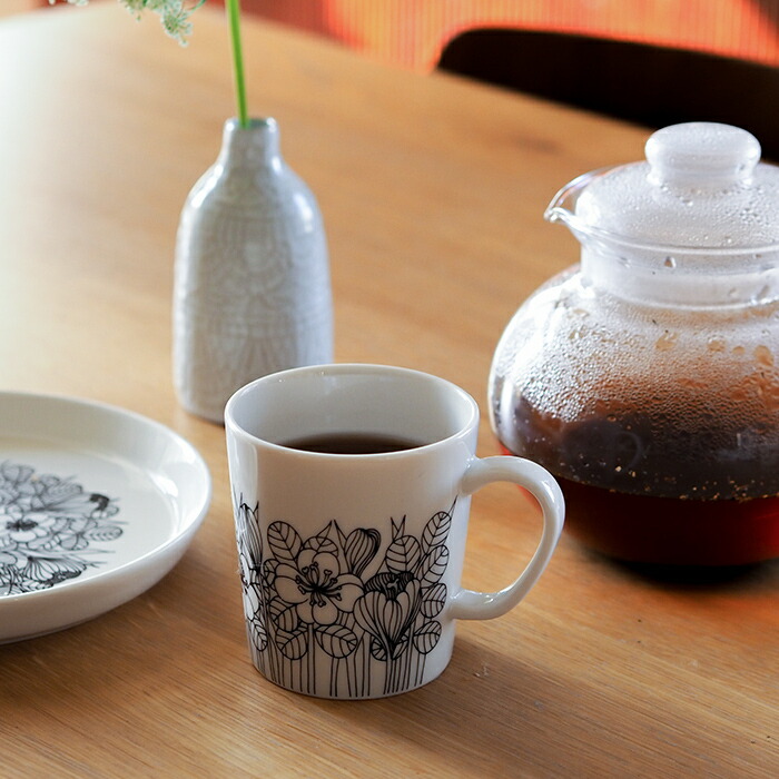 アラビア　クロッカス　マグ　300ml　ブラック　/　ARABIA　Krokus