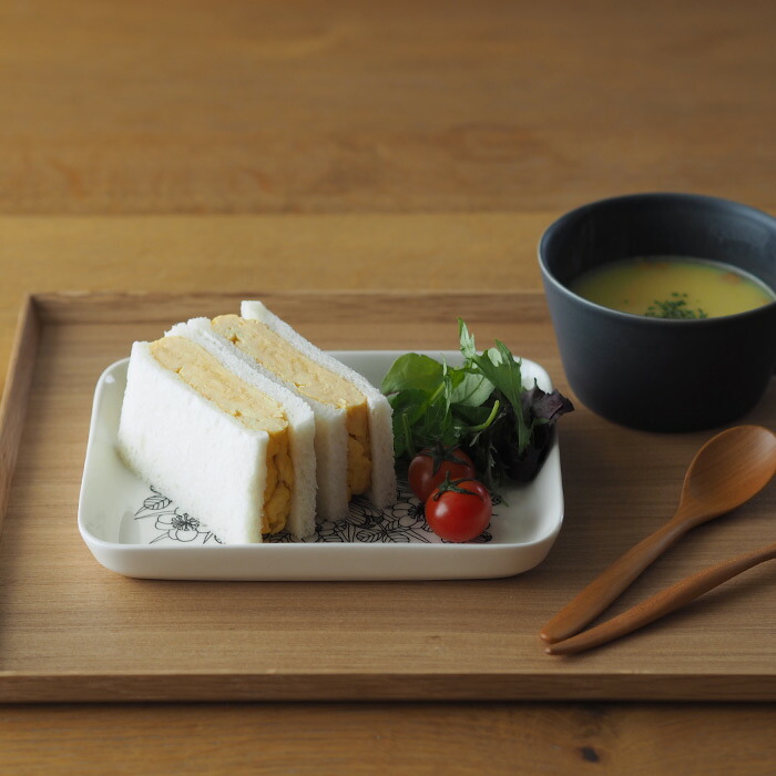 アラビア　クロッカス　プレート　15x19cm　ブラック　/　ARABIA　Krokus