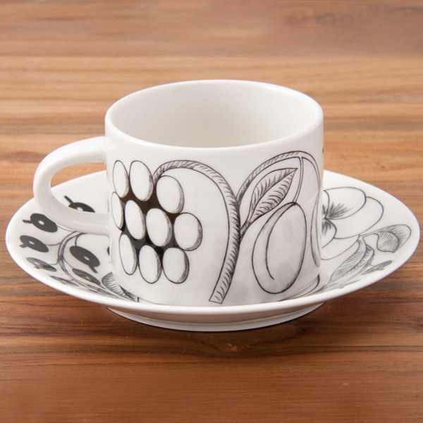 ■アラビア　ブラック　パラティッシ　ティーカップ＆ソーサー　/　ARABIA　Paratiisi　※