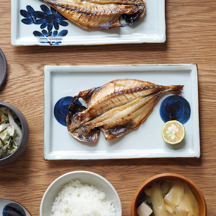 BARBAR　いろは　長角皿　丸文