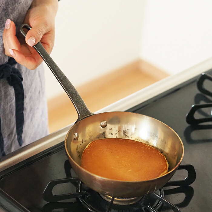 ボウマル　銅のフライパン　16cm（フランス製）　/　BAUMALU