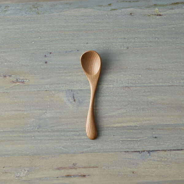クラフト工房・木奏　木のカトラリー　器の底をさらうデザートスプーン　右利き用