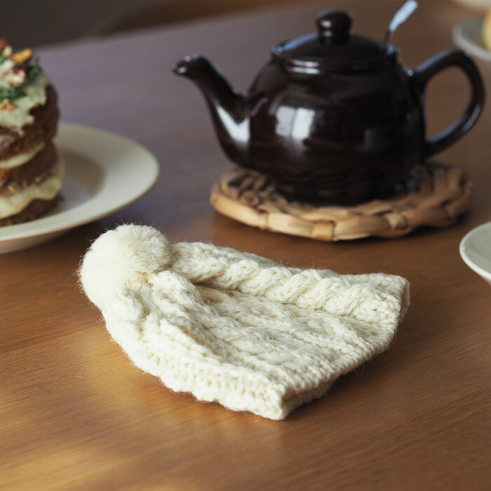 サンク　ハイランド2000　ケーブル編みティーコージー　2カップ用　アイボリー　/　CINQ　