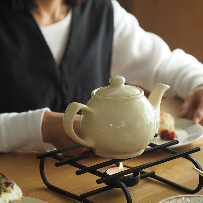 サンク　プライス&ケンジントン　ティーポット　2カップ　ストレーナー有　クリーム　/　CINQ