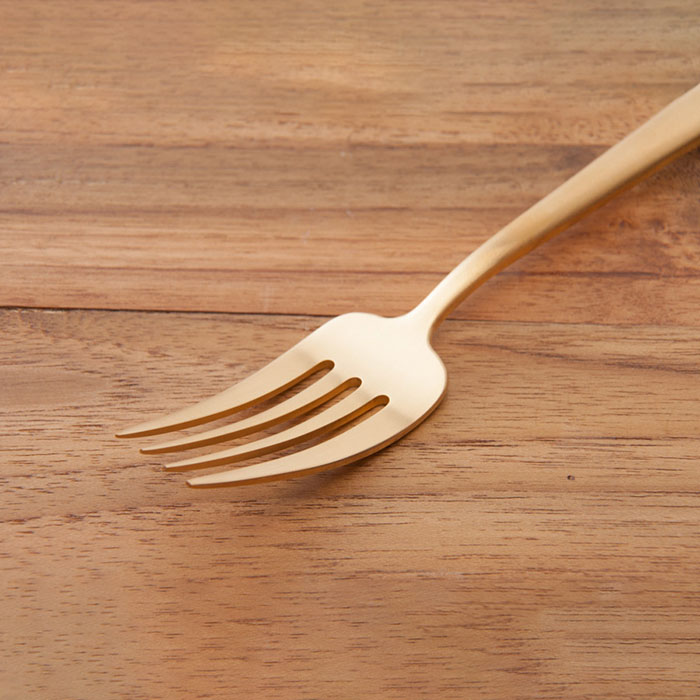 【OUTLET40%OFF】【訳あり】【正規品】クチポール　デュナ　ゴールド　ディナーフォーク　/　Cutipol　DUNA