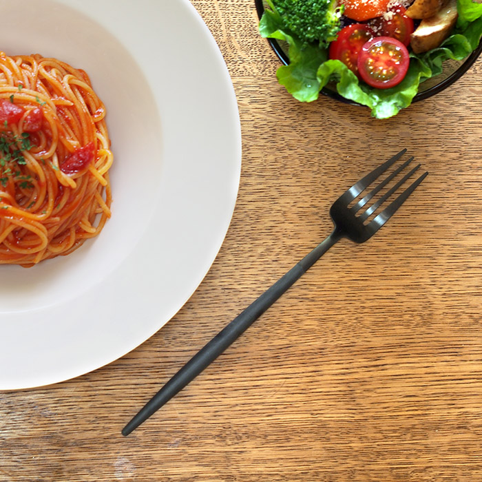 【正規品】クチポール　ゴア・ブラック　ブラック　ディナーフォーク　/　Cutipol　GOA-Black