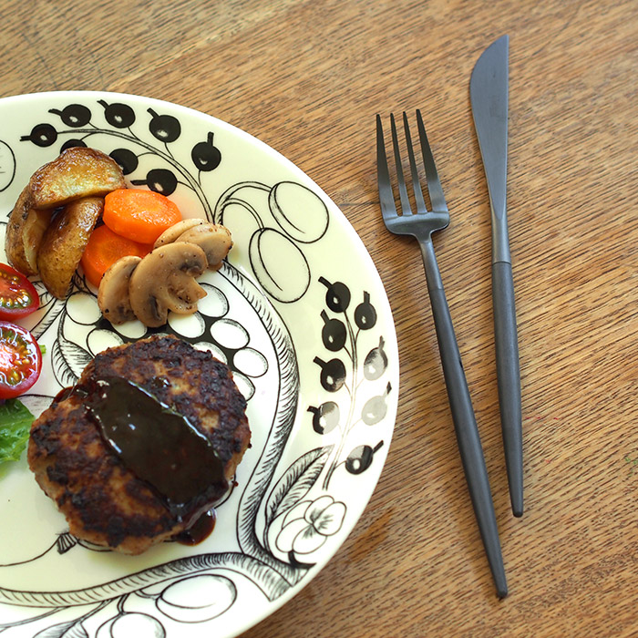 【正規品】クチポール　ゴア・ブラック　ブラック　ディナーナイフ　/　Cutipol　GOA-Black