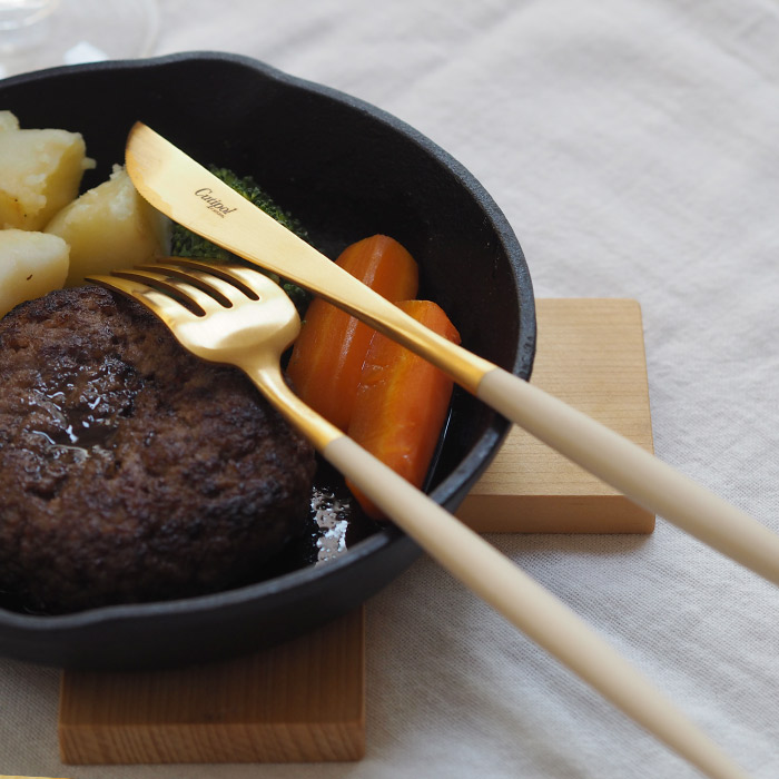 【正規品】クチポール　ゴア・アイボリー　ゴールド　ディナーフォーク　/　Cutipol　GOA-Ivory　□