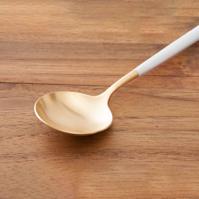 【OUTLET40%OFF】【訳あり】【正規品】クチポール　ゴア・ホワイト　ゴールド　テーブルスプーン　/　Cutipol　GOA-White