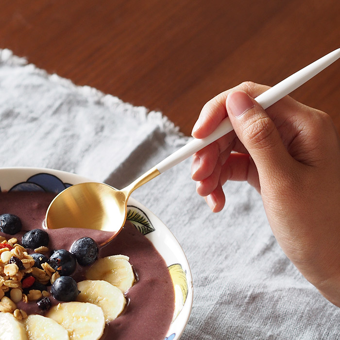 【正規品】クチポール　ゴア・ホワイト　ゴールド　デザートスプーン　/　Cutipol　GOA-White