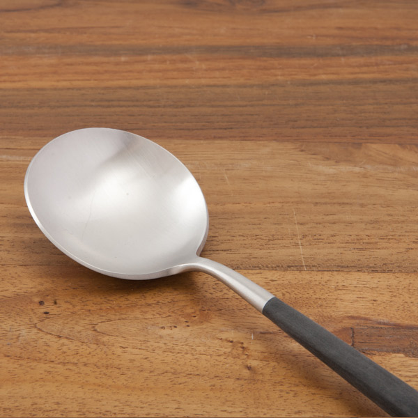 【正規品】クチポール　ゴア・ブラック　サービングスプーン　/　Cutipol　GOA　