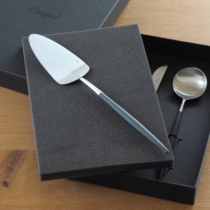 【正規品】クチポール　ゴア・ブラック　シルバー　ケーキサーバー　/　Cutipol　GOA-Black
