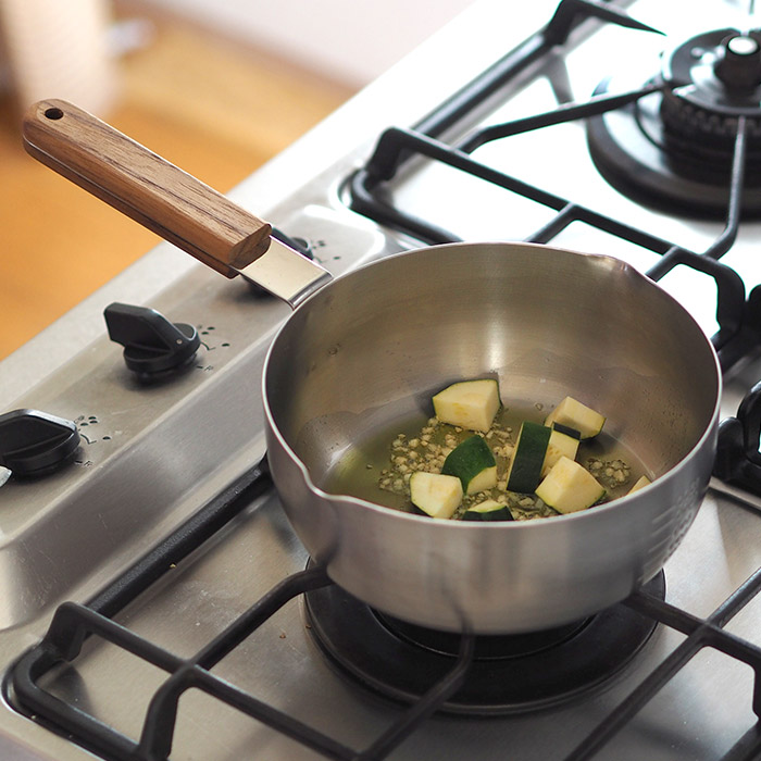 アンバイ　雪平18cm　/　ambai