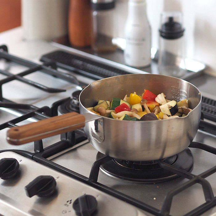 アンバイ　雪平18cm　/　ambai