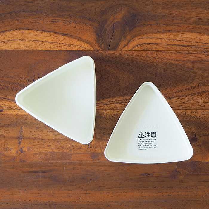 ジェルクール　triangle　おにぎりケース　ミルクホワイト　/　GEL-COOL