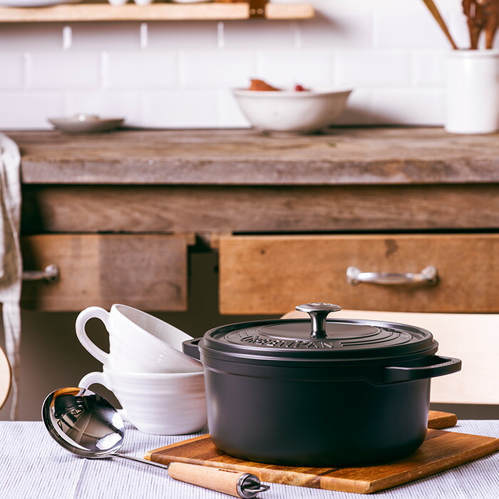 グリーンパン　フェザーウェイト　ココットラウンド　22cm　ポットホルダー2個付　グレー　/　GREENPAN