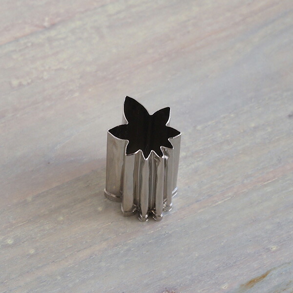 抜き型　紅葉　6号