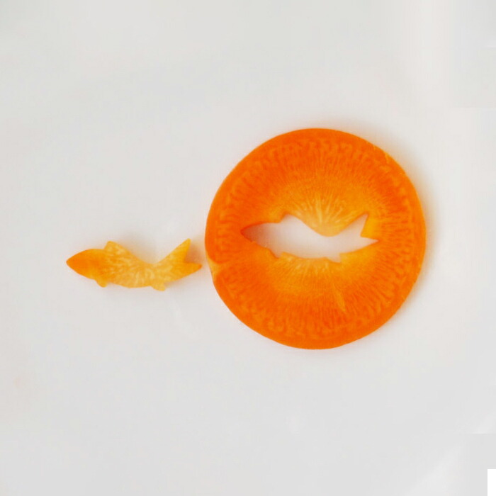 抜き型　魚　小