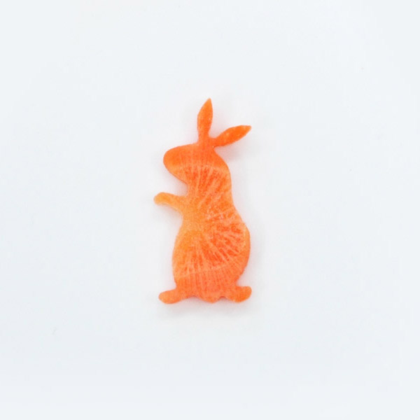 抜き型　うさぎ　立　中　