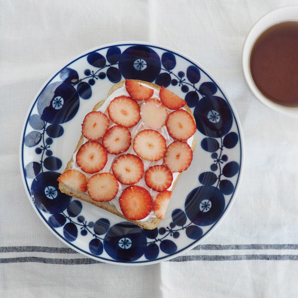 白山陶器　BLOOM　プレート　M　リース　/　HAKUSAN