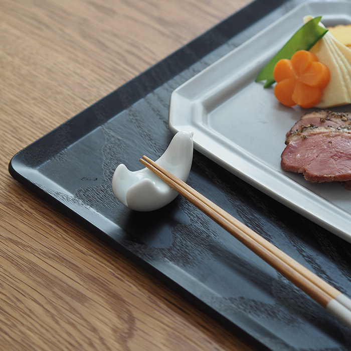 【単品】白山陶器　とり型　箸置　白磁　/　HAKUSAN