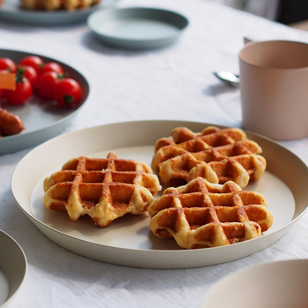 【取扱終了0715】イデアコ　ウスモノ　プレート24cm　サンドホワイト　/　ideaco　※