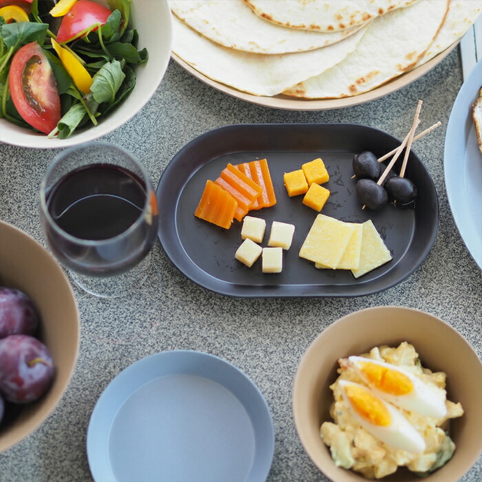 【取扱終了0315】イデアコ　ウスモノ　オーバルプレート18cm　ブラック　/　ideaco　