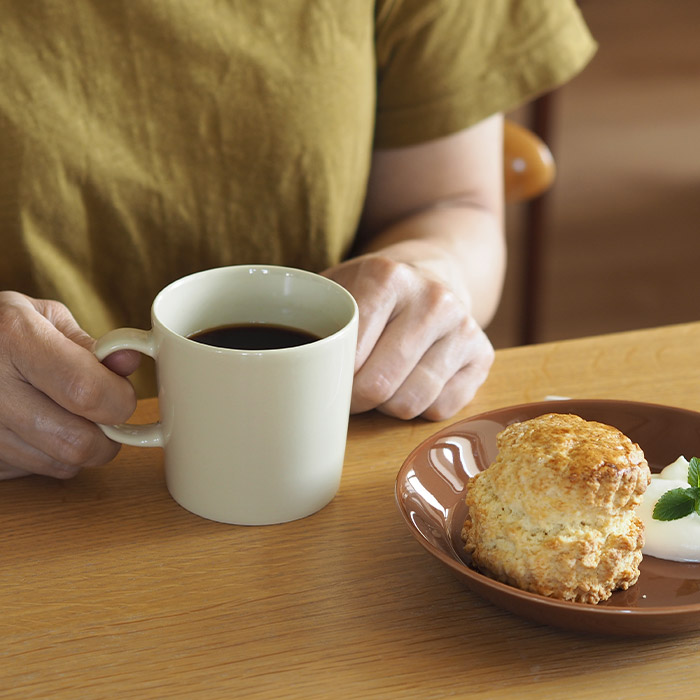 イッタラ　ティーマ　マグカップ　0.3L　リネン　/　iittala　TEEMA