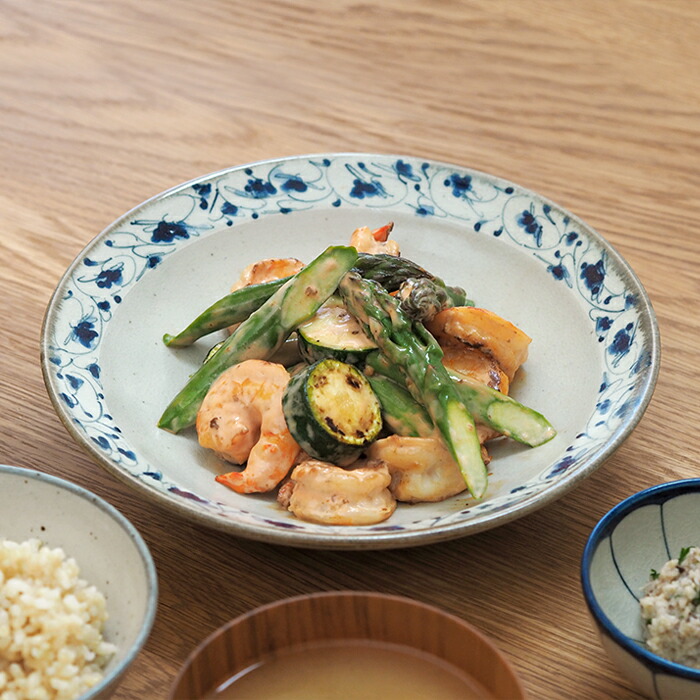 石井桃子　花唐草　7寸リム皿