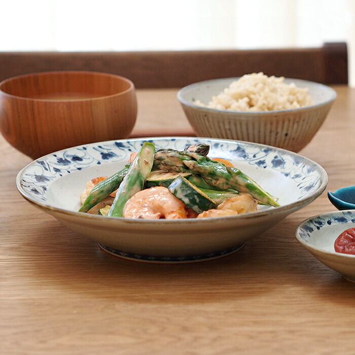 石井桃子　花唐草　7寸リム皿