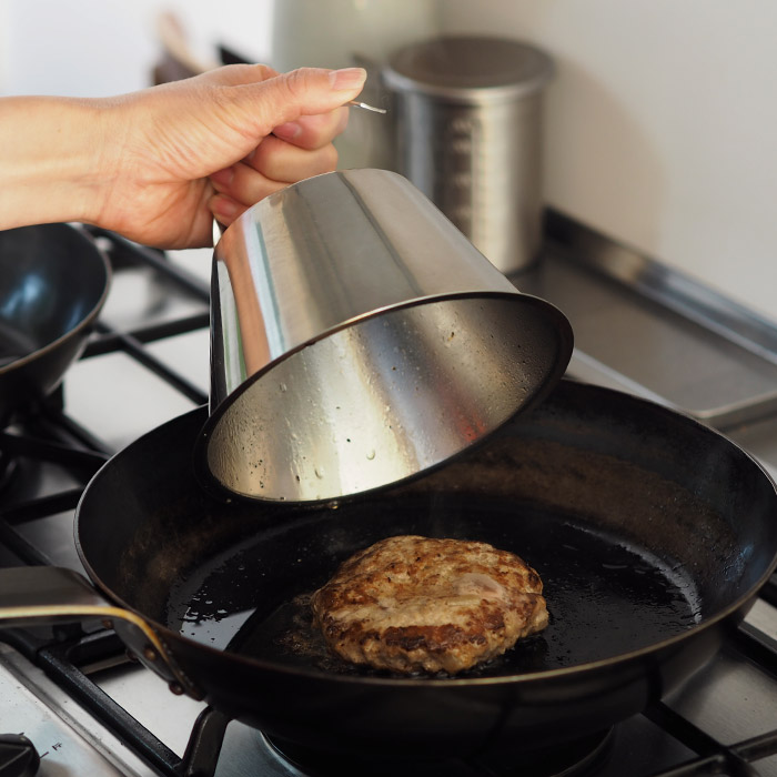 ヨナス　ステンレス　ハンバーガーパティ　カバー　ハンドル付　/　Jonas