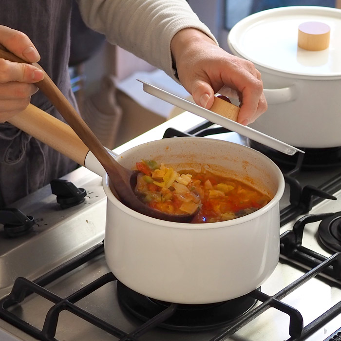 カイコ　片手鍋　/　kaico