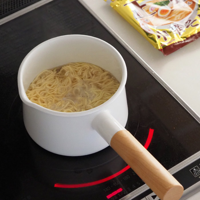 カイコ　ミルクパン　/　kaico