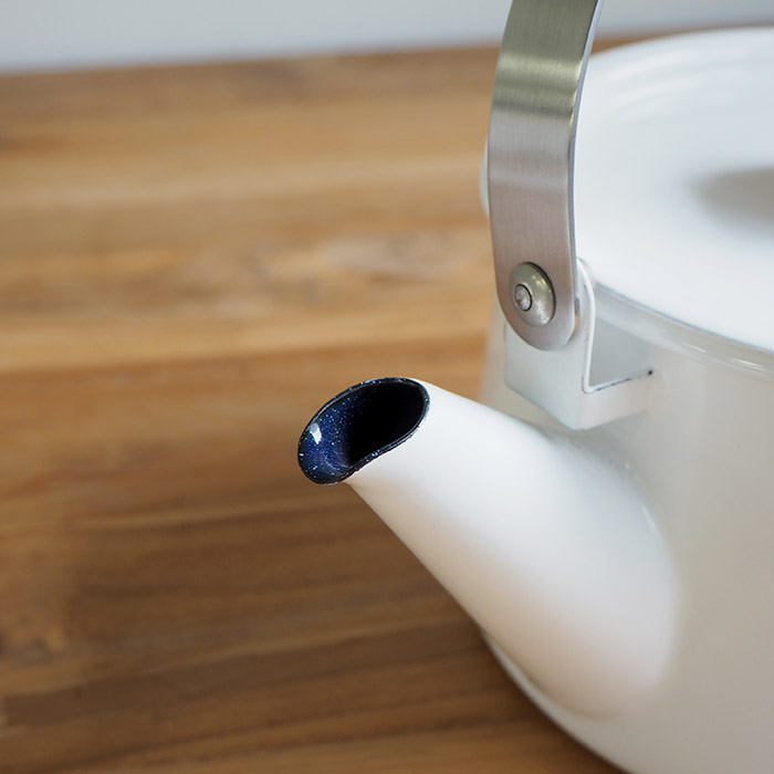 ■カイコ　ケトル　/　kaico