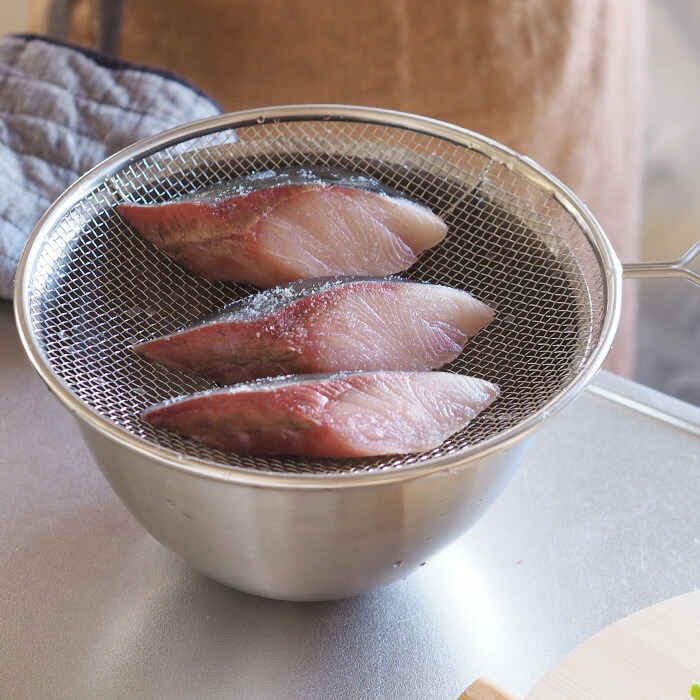 ＼ヒルナンデス！でご紹介／kanリング付盆ザル　24cm