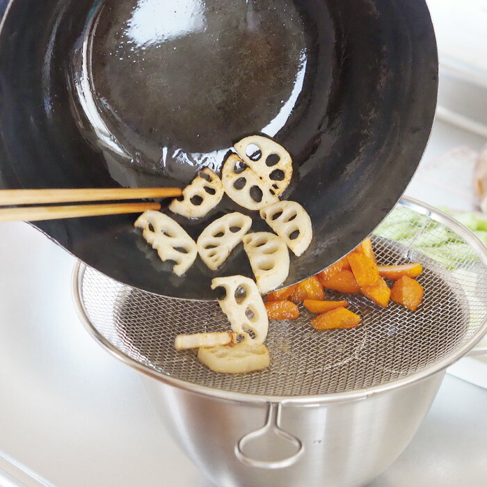 ＼ヒルナンデス！でご紹介／kanリング付盆ザル　27cm