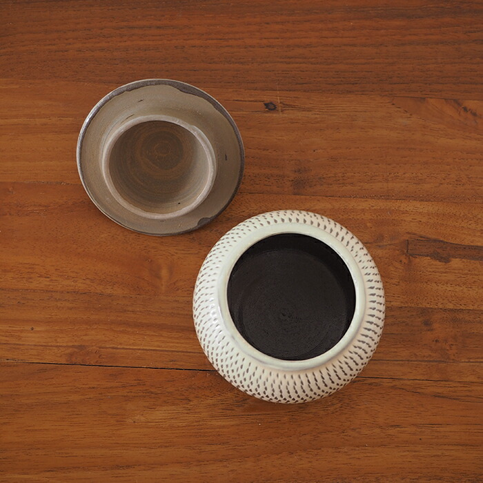 小鹿田焼　小袋窯　2合壺　飛びかんな