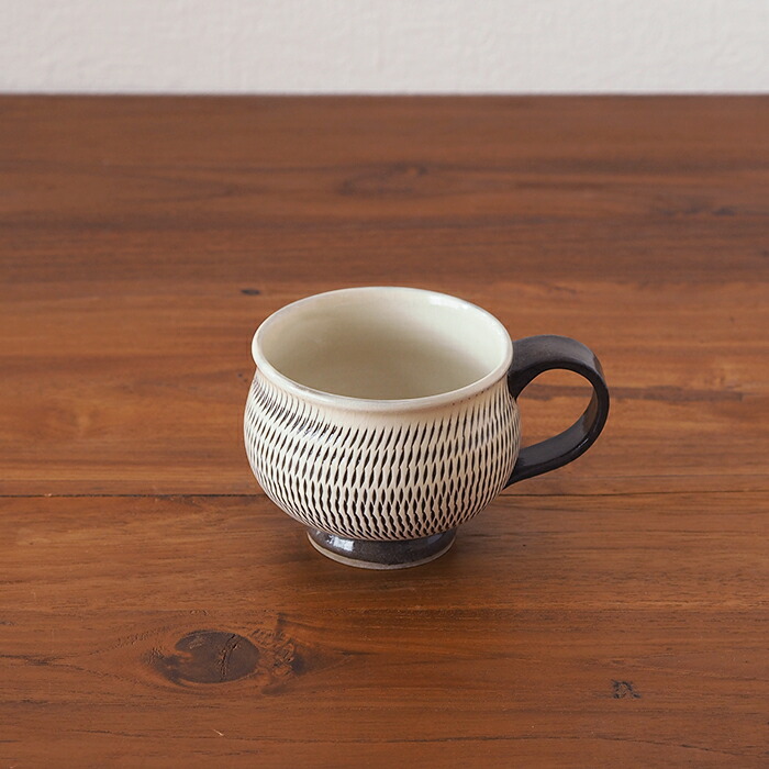 ★小鹿田焼　小袋窯　マグカップ　飛びかんな