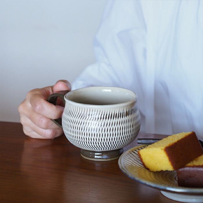 ★小鹿田焼　小袋窯　マグカップ　飛びかんな