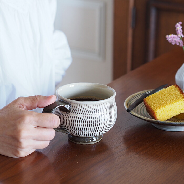 ★小鹿田焼　小袋窯　マグカップ　飛びかんな