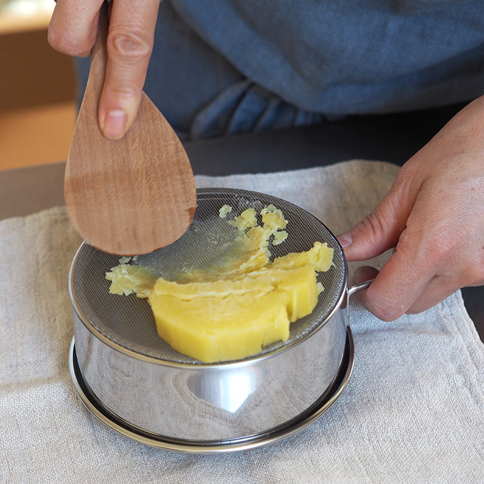 家事問屋　うらごし・粉ふるい　13