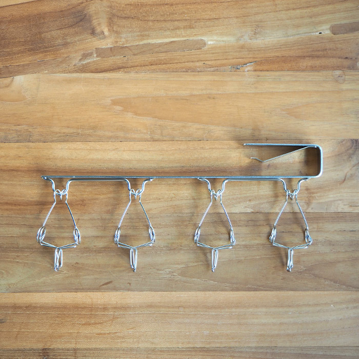 家事問屋　吊戸棚ピンチ