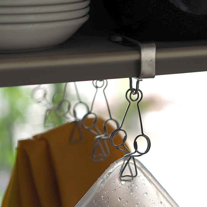 家事問屋　吊戸棚ピンチ