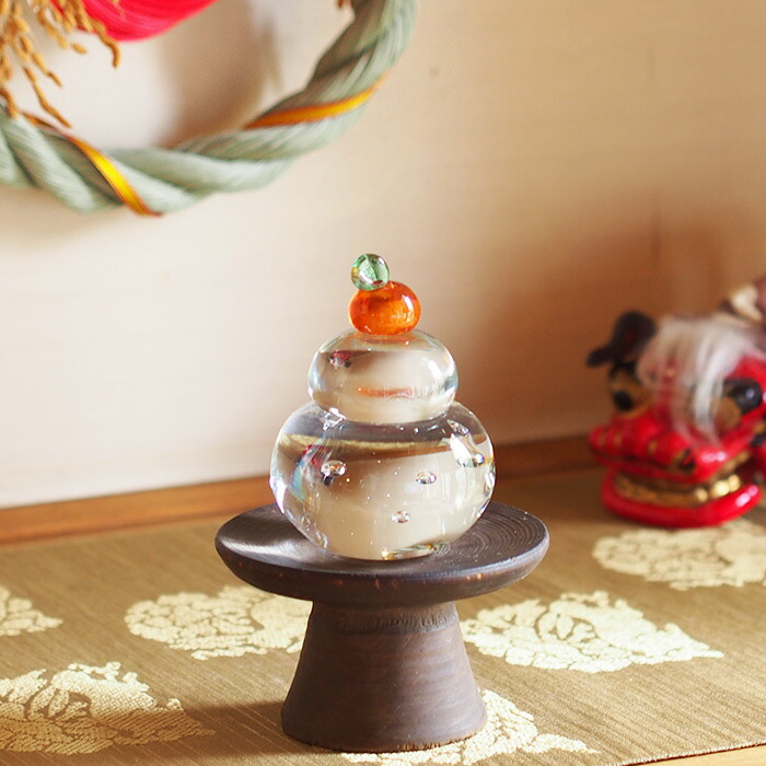 古賀雄大　ガラスの鏡餅大