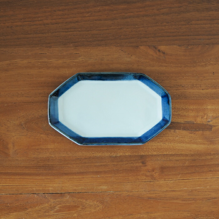 日下華子　色絵　ふち呉須　八角プレート小